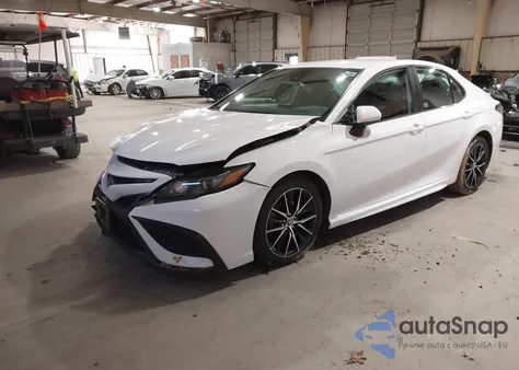 2021 Toyota Camry Se Awd z USA, uszkodzony, nr VIN 4T1G11BK7MU022393
